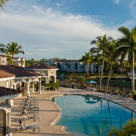 Luxury Pool at Sierra Grande Apartments Luxury Pool at Sierra Grande Apartments